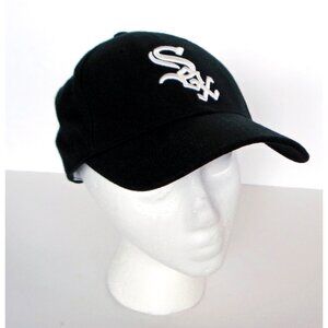 NIKE MLB Embroidered White Sox Hat Chicago White Sox Like NEW